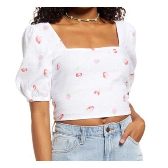 BP Puff Sleeve Crop Top in Tossed Berrries Medium - Picture 11 of 16